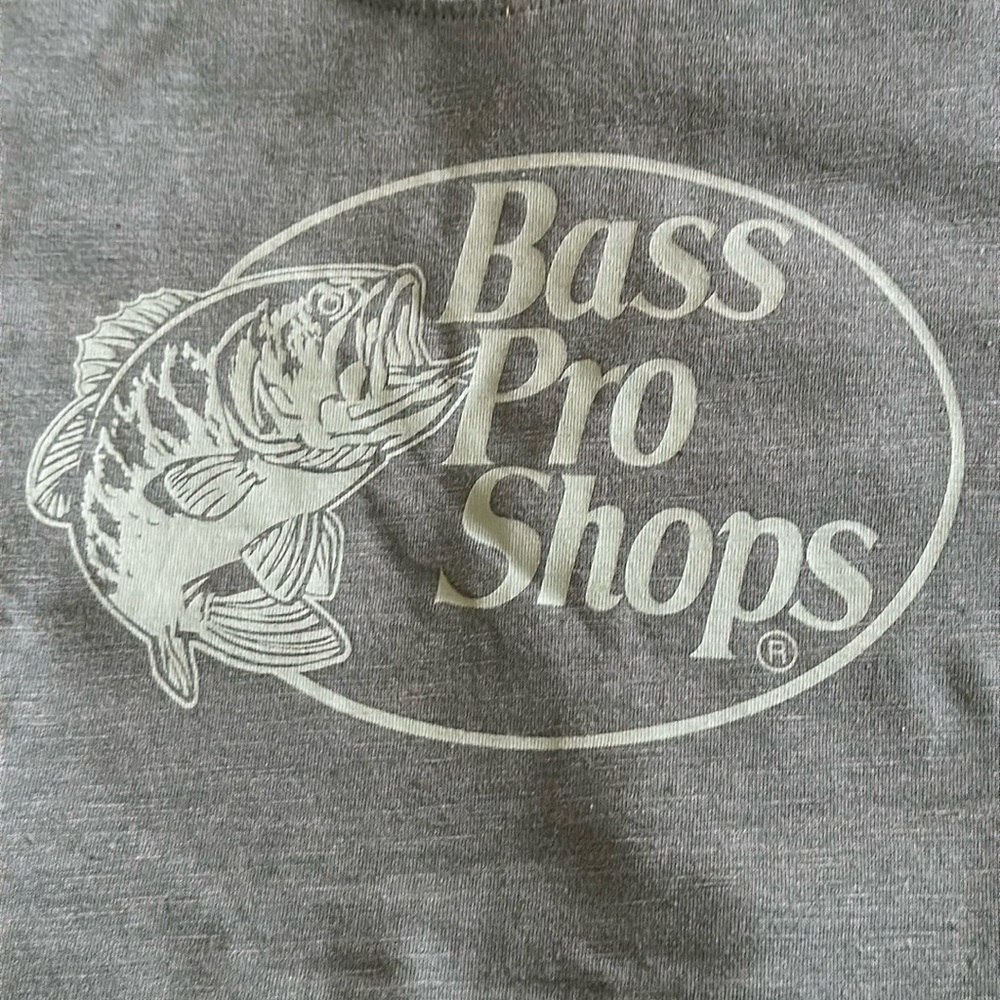 Bass pro shops shirt